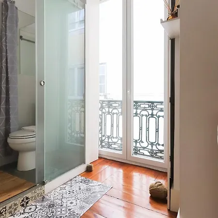 Santos Tiny By Homing