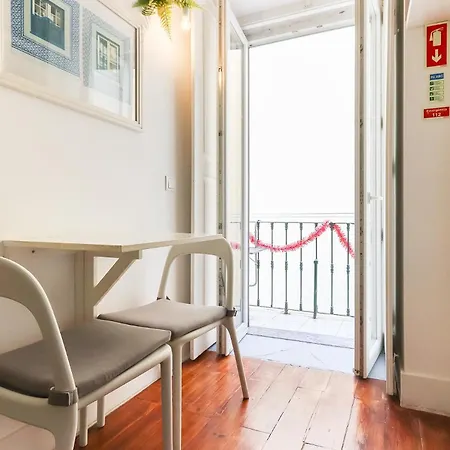 Santos Tiny By Homing Apartment Lisbon