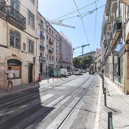 Santos Tiny By Homing Lisboa